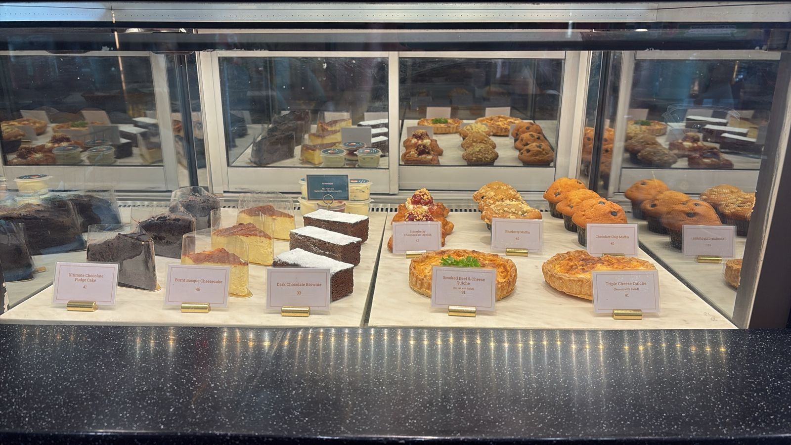 Display Cakes